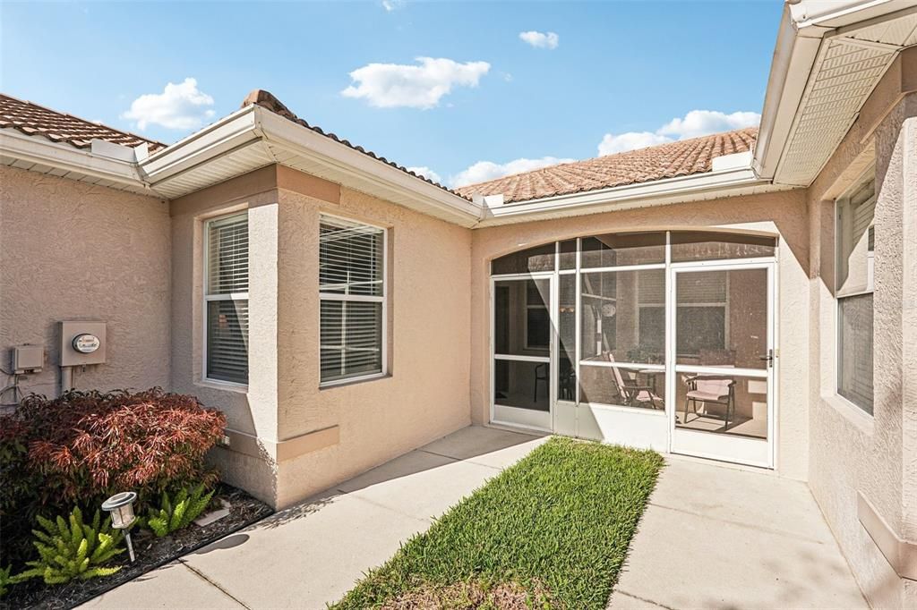 En Venta: $405,000 (2 camas, 2 baños, 1576 Pies cuadrados)