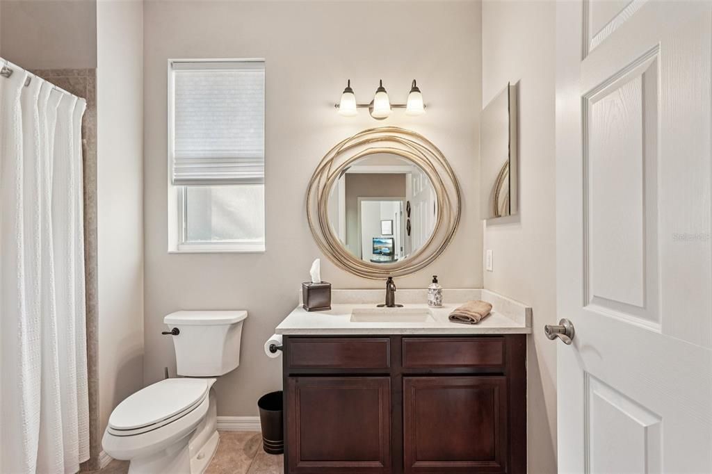 En Venta: $405,000 (2 camas, 2 baños, 1576 Pies cuadrados)