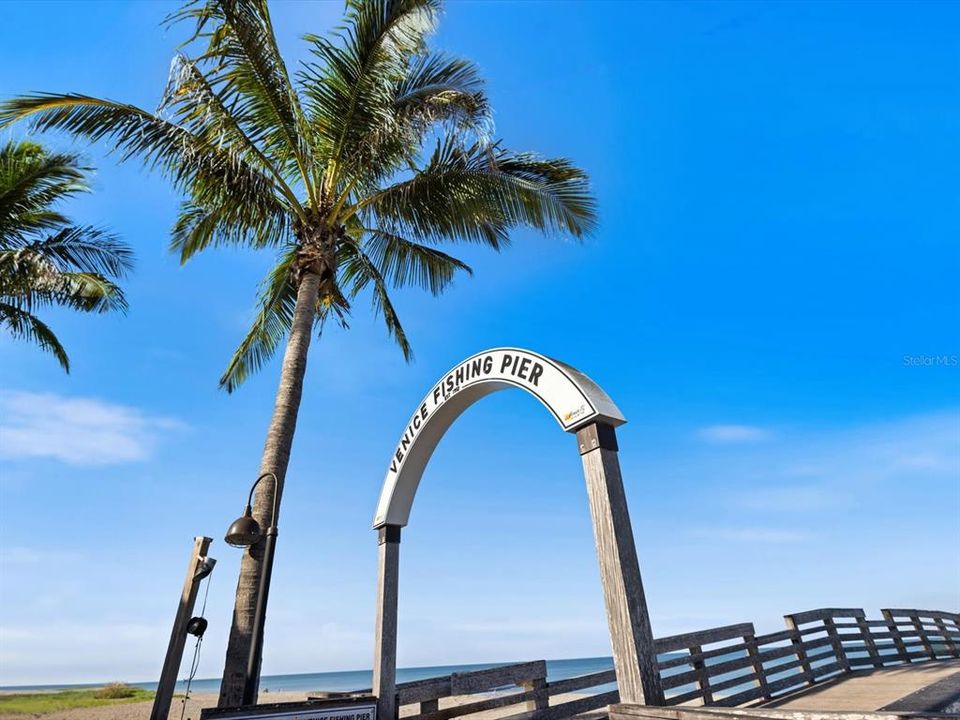 待售: $1,399,000 (5 贝兹, 4 浴室, 4078 平方英尺)