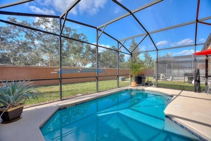 En Renta: $2,600 (4 camas, 2 baños, 1907 Pies cuadrados)