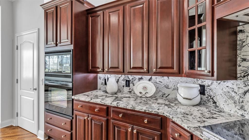 На продажу: $669,000 (3 спален, 2 ванн, 3039 Квадратных фут)