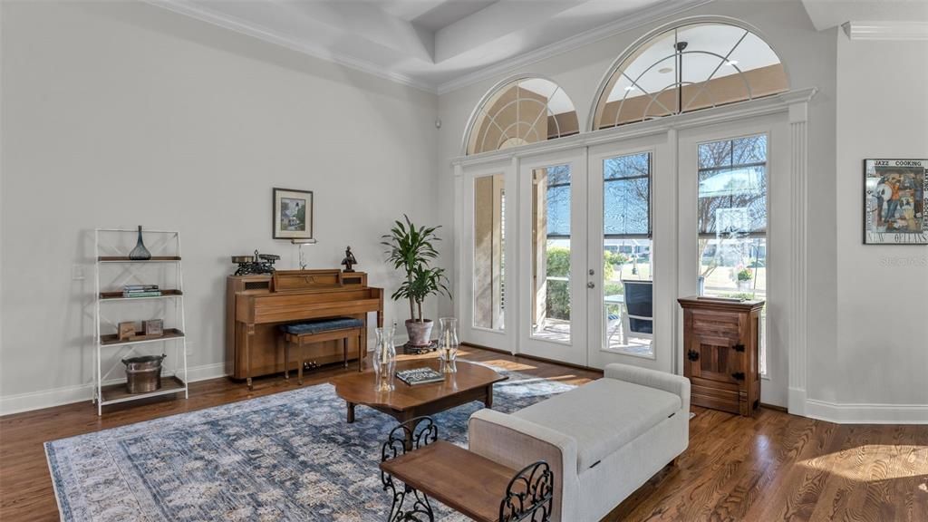 На продажу: $669,000 (3 спален, 2 ванн, 3039 Квадратных фут)