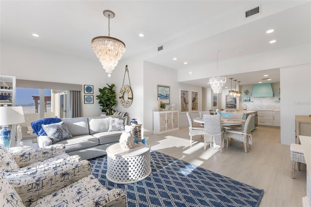 For Sale: $1,499,000 (2 beds, 2 baths, 1403 Square Feet)