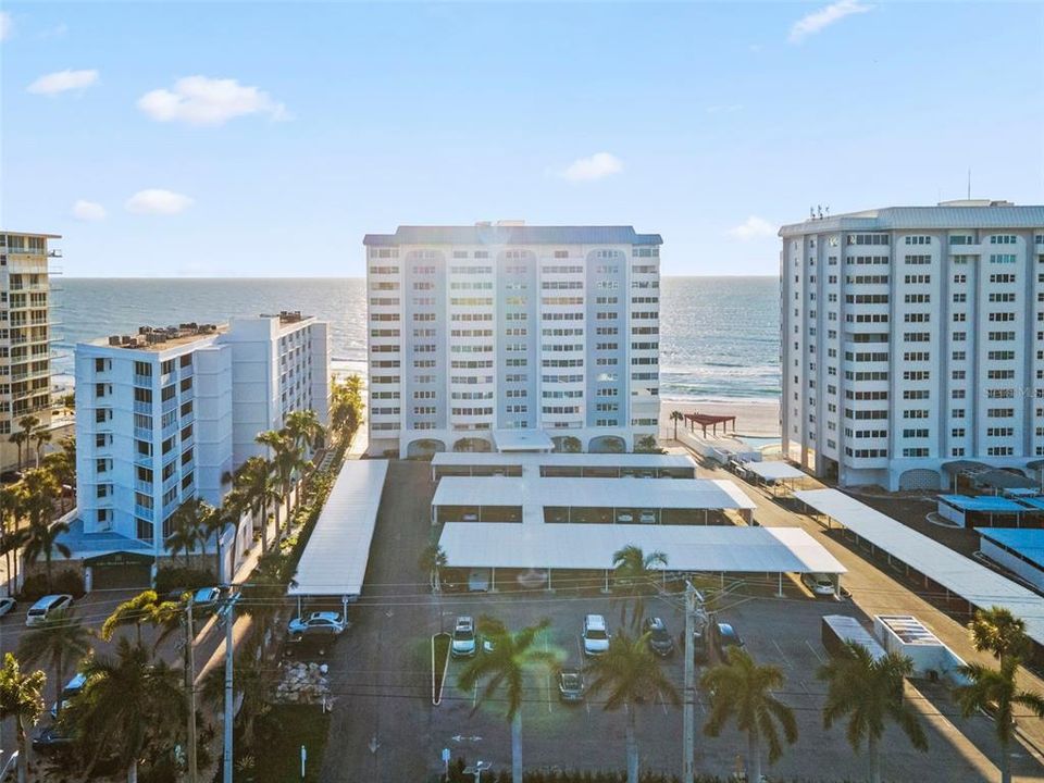 For Sale: $1,499,000 (2 beds, 2 baths, 1403 Square Feet)