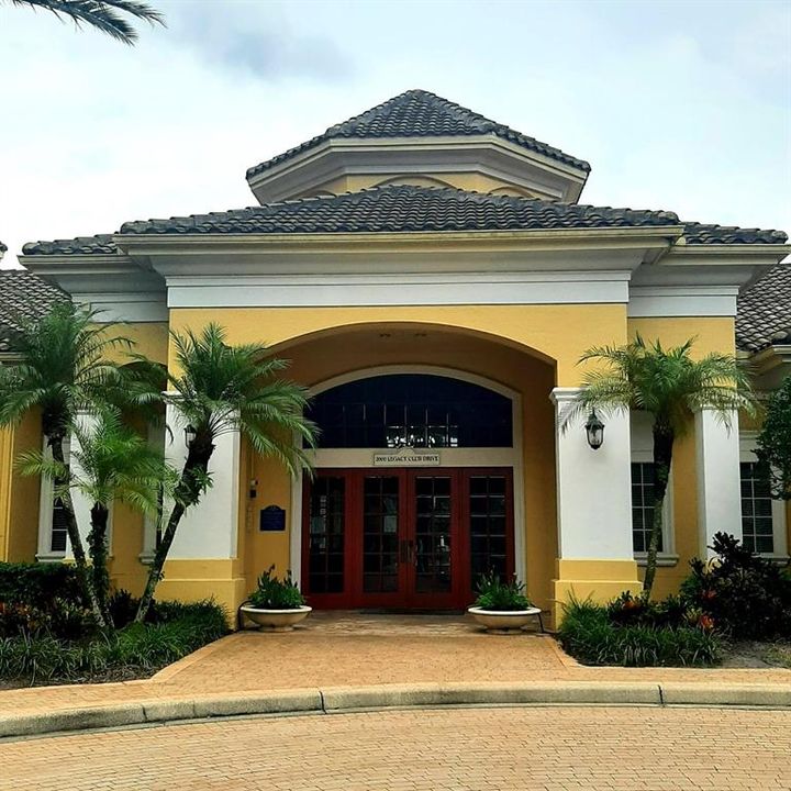 For Rent: $1,390 (1 beds, 1 baths, 672 Square Feet)