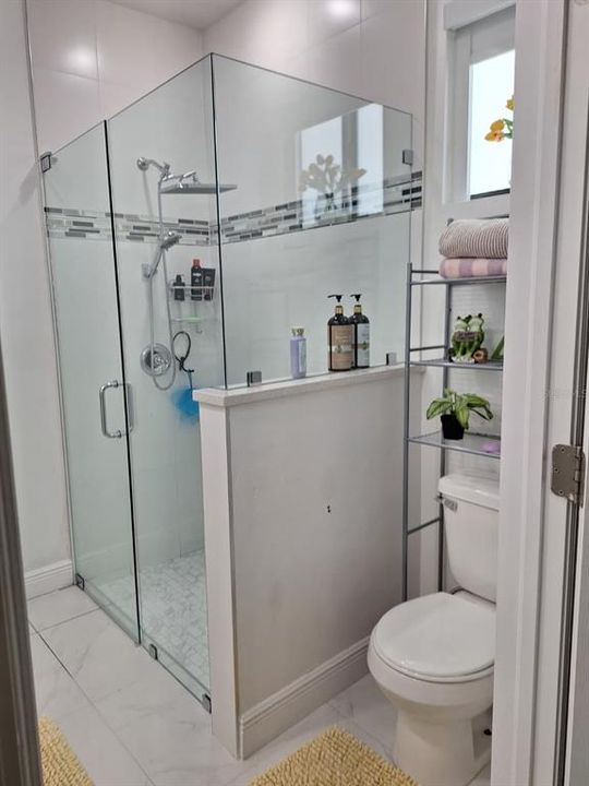 На продажу: $409,999 (3 спален, 2 ванн, 1338 Квадратных фут)