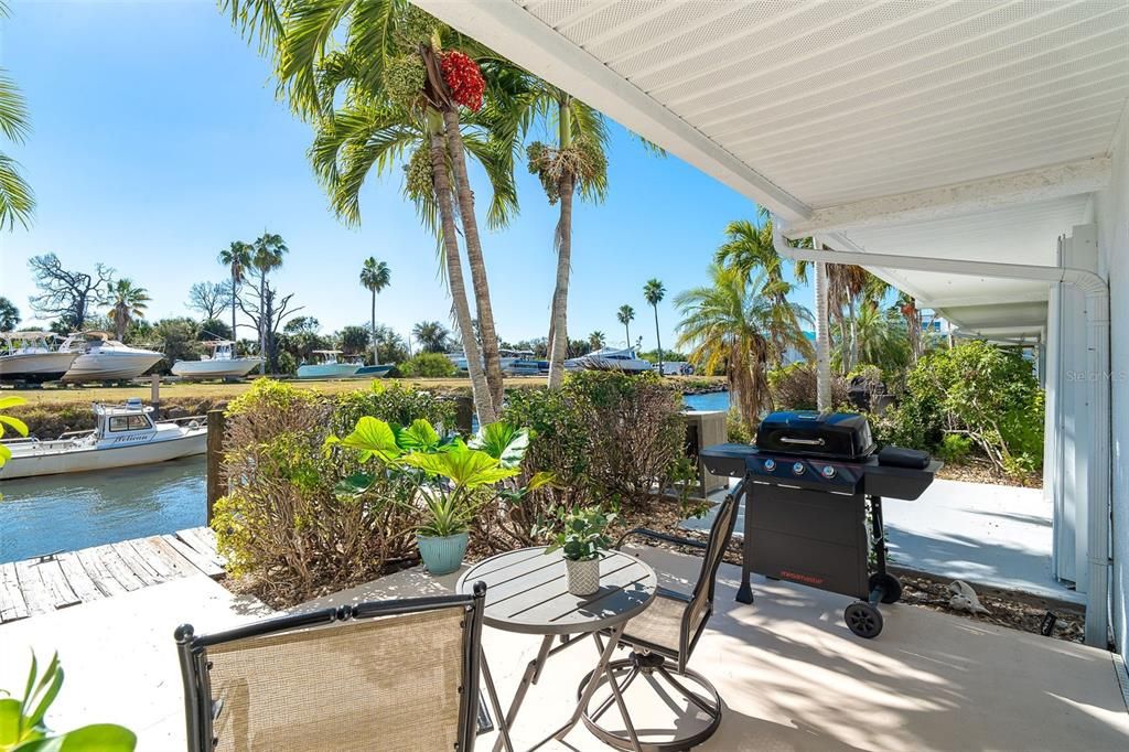 En Venta: $525,000 (3 camas, 3 baños, 1590 Pies cuadrados)