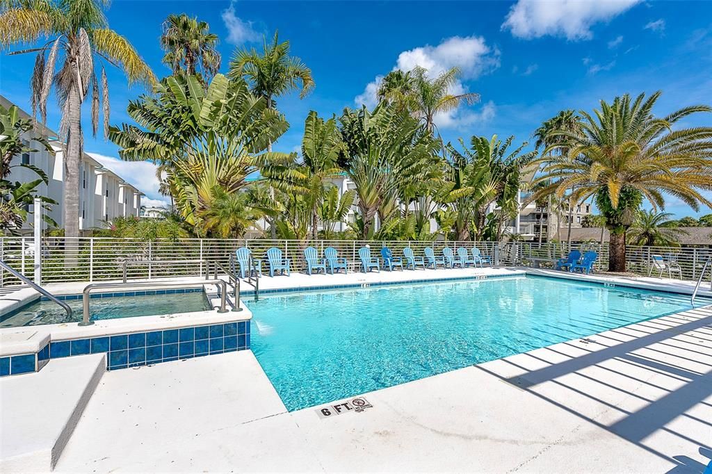 En Venta: $525,000 (3 camas, 3 baños, 1590 Pies cuadrados)