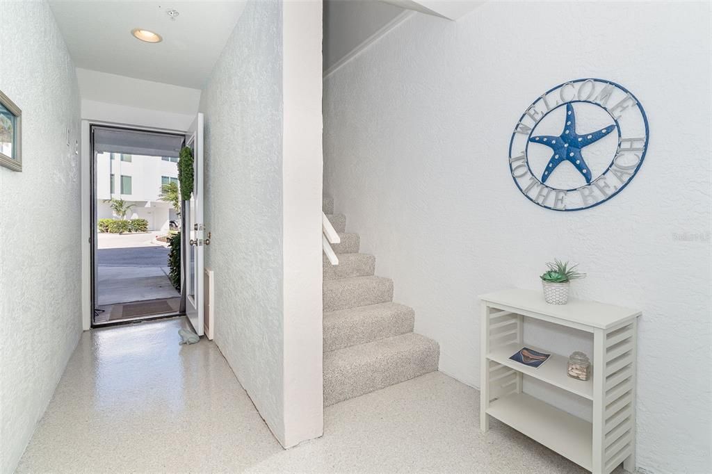 En Venta: $525,000 (3 camas, 3 baños, 1590 Pies cuadrados)