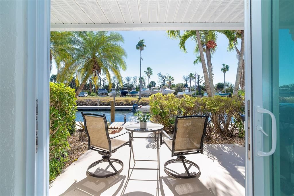 En Venta: $525,000 (3 camas, 3 baños, 1590 Pies cuadrados)