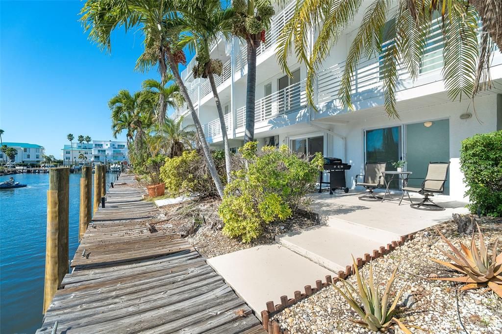 En Venta: $525,000 (3 camas, 3 baños, 1590 Pies cuadrados)