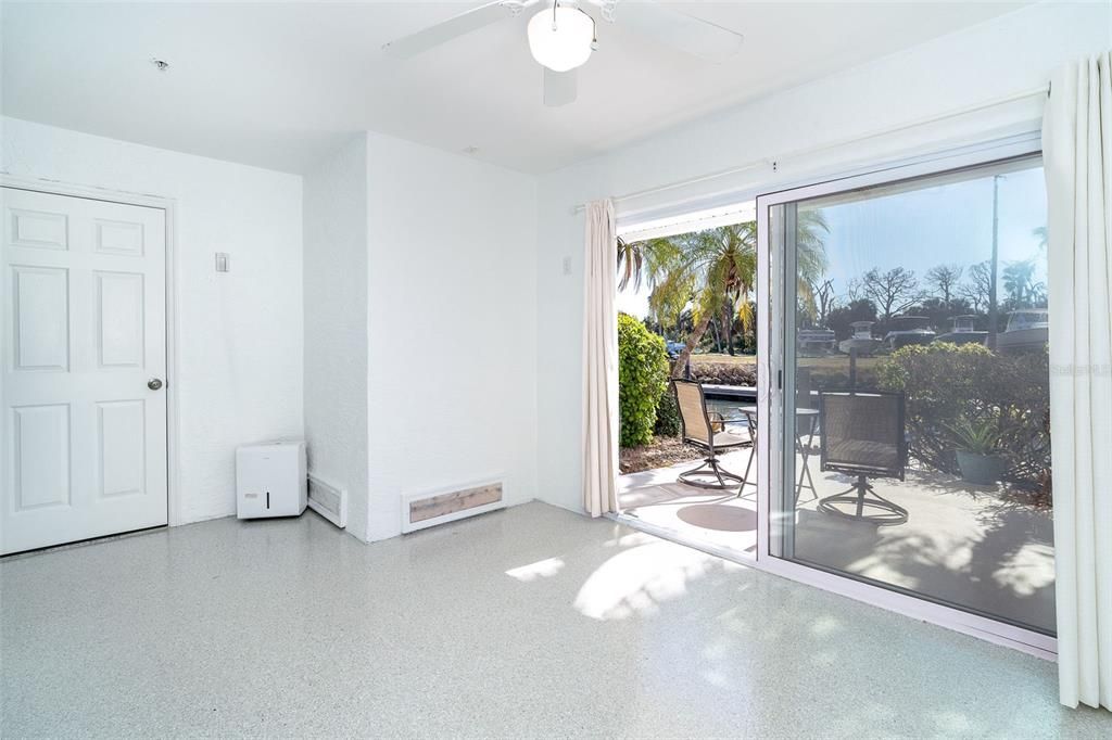 En Venta: $525,000 (3 camas, 3 baños, 1590 Pies cuadrados)