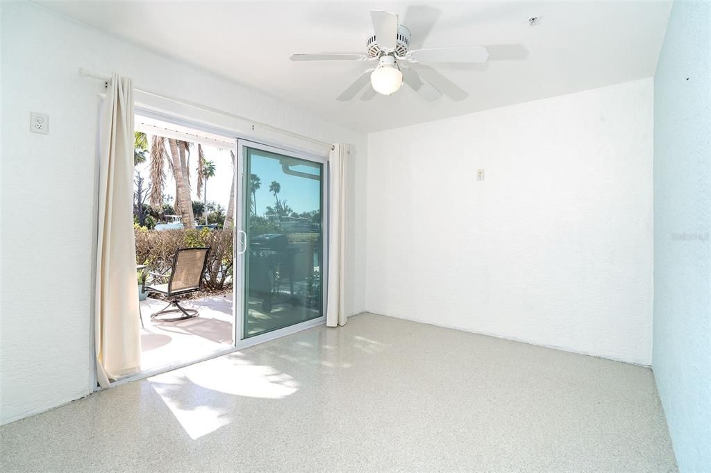 En Venta: $525,000 (3 camas, 3 baños, 1590 Pies cuadrados)