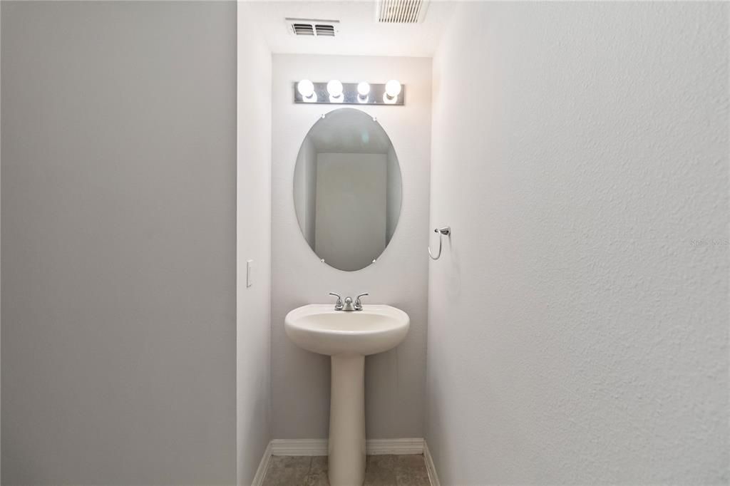 В аренду: $1,975 (3 спален, 2 ванн, 1550 Квадратных фут)