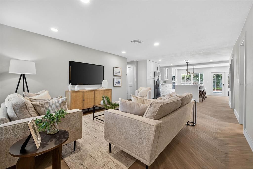 В аренду: $4,000 (3 спален, 2 ванн, 1525 Квадратных фут)