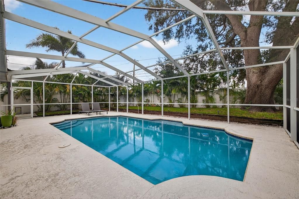 В аренду: $4,000 (3 спален, 2 ванн, 1525 Квадратных фут)