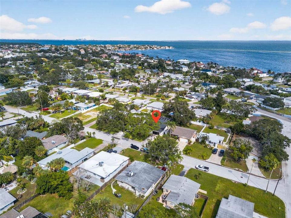 В аренду: $4,000 (3 спален, 2 ванн, 1525 Квадратных фут)