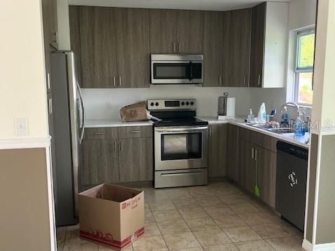 For Sale: $120,000 (2 beds, 2 baths, 1040 Square Feet)