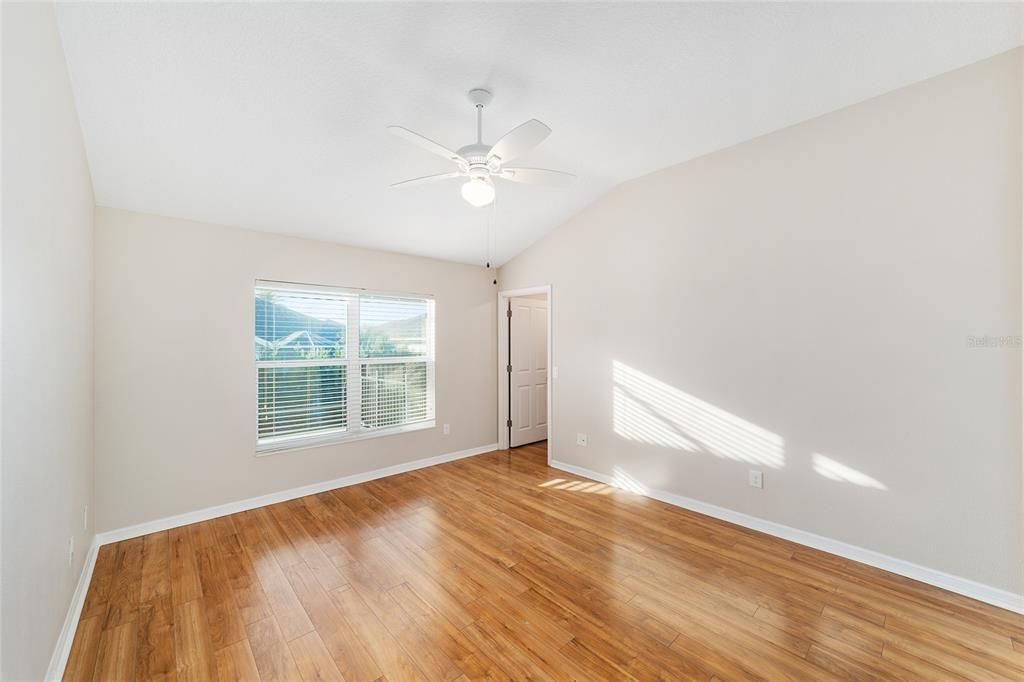 En Venta: $449,999 (3 camas, 2 baños, 1541 Pies cuadrados)