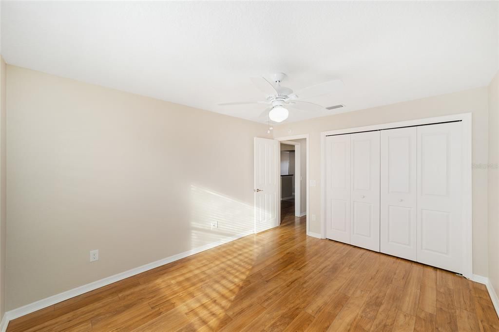 En Venta: $449,999 (3 camas, 2 baños, 1541 Pies cuadrados)