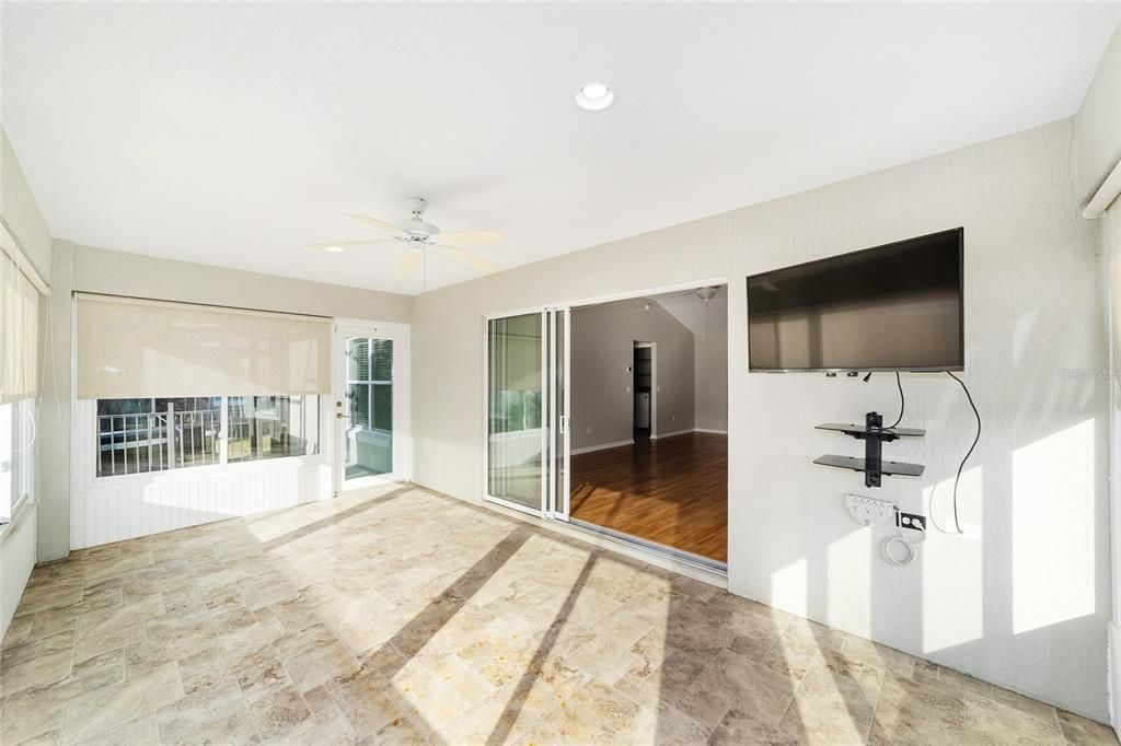 En Venta: $449,999 (3 camas, 2 baños, 1541 Pies cuadrados)