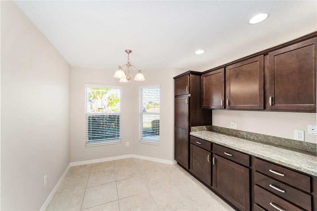 En Venta: $449,999 (3 camas, 2 baños, 1541 Pies cuadrados)