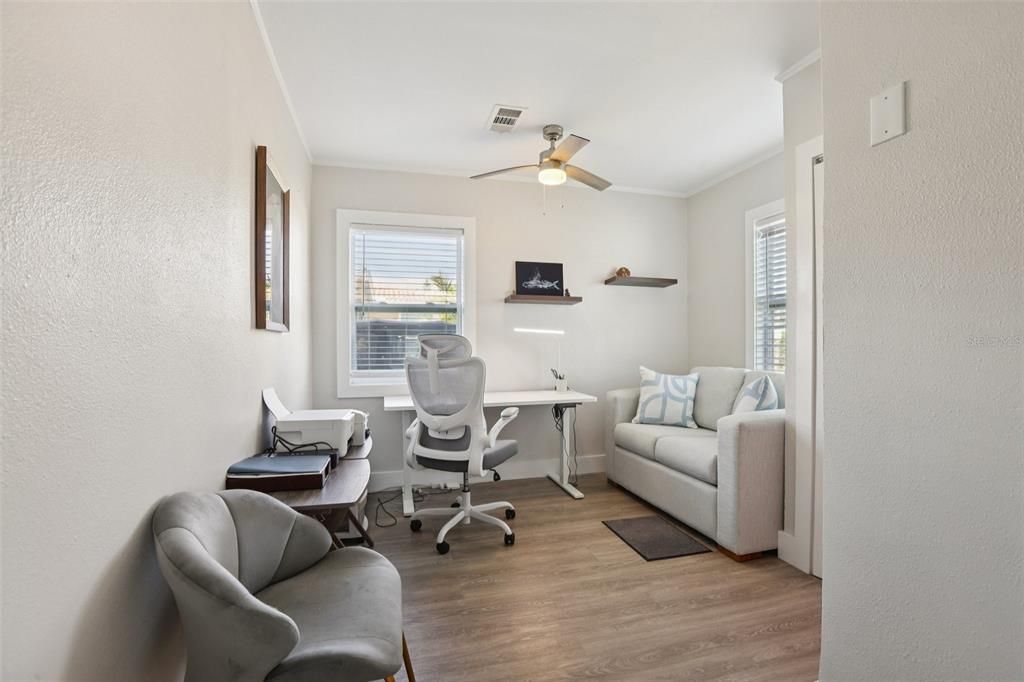 待售: $590,000 (3 贝兹, 2 浴室, 1103 平方英尺)