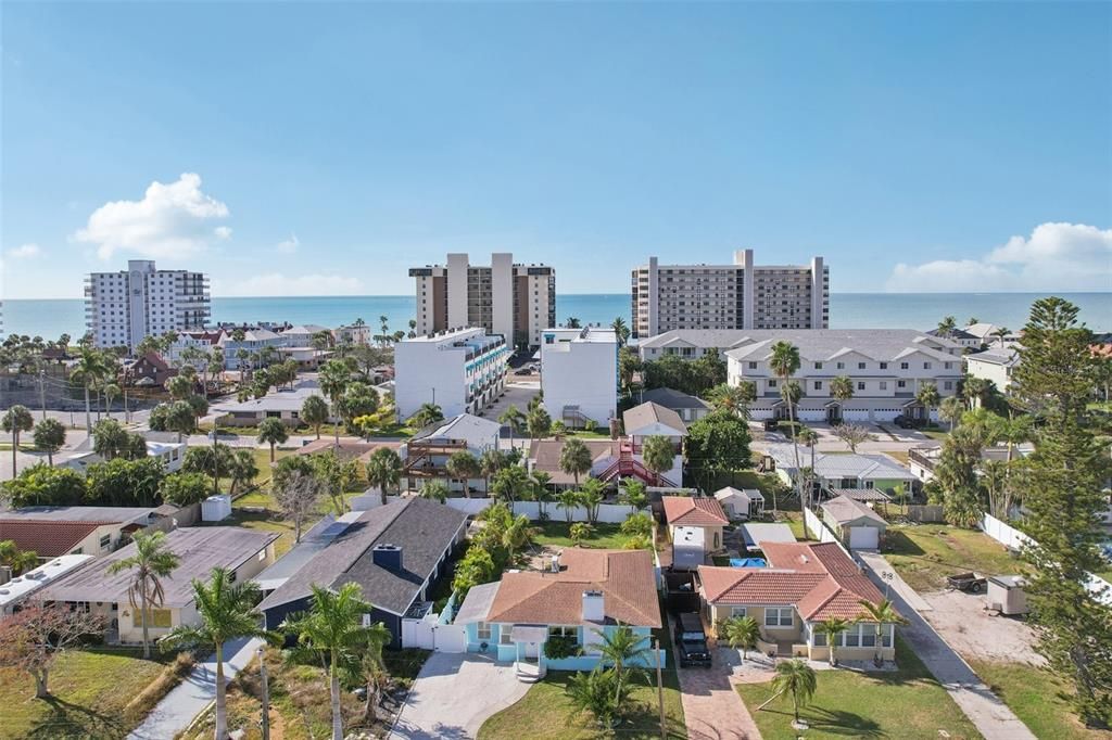 待售: $590,000 (3 贝兹, 2 浴室, 1103 平方英尺)