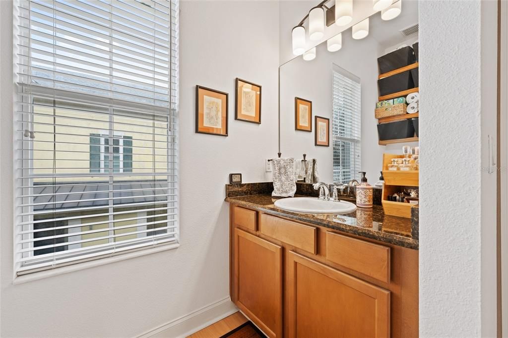 En Venta: $515,000 (2 camas, 2 baños, 1429 Pies cuadrados)