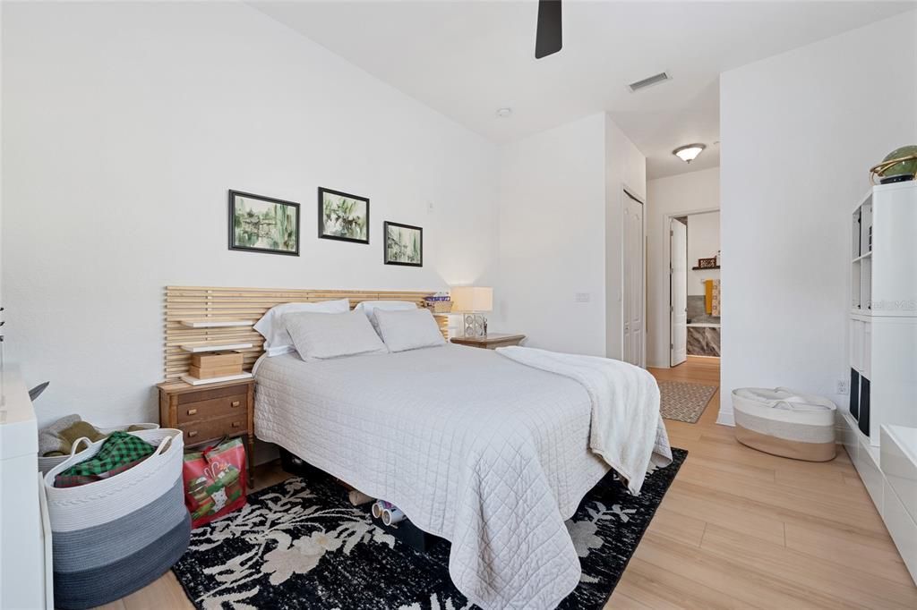 En Venta: $515,000 (2 camas, 2 baños, 1429 Pies cuadrados)