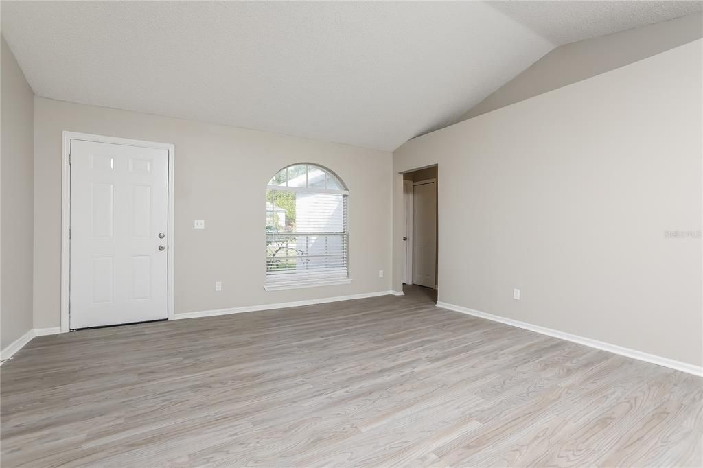 В аренду: $2,395 (3 спален, 2 ванн, 1525 Квадратных фут)