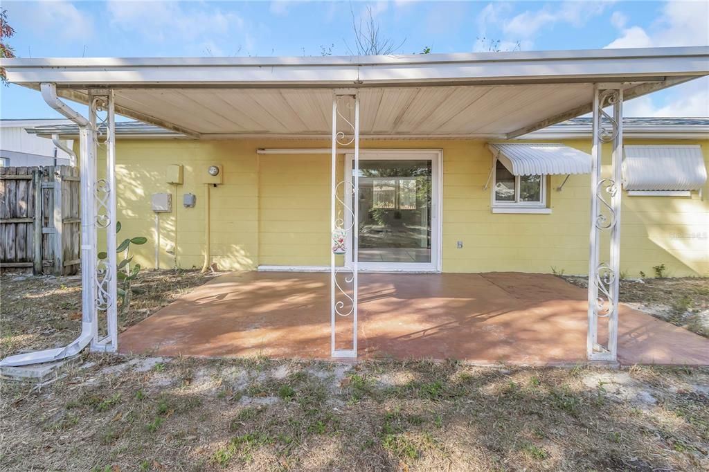 На продажу: $215,000 (3 спален, 1 ванн, 1176 Квадратных фут)