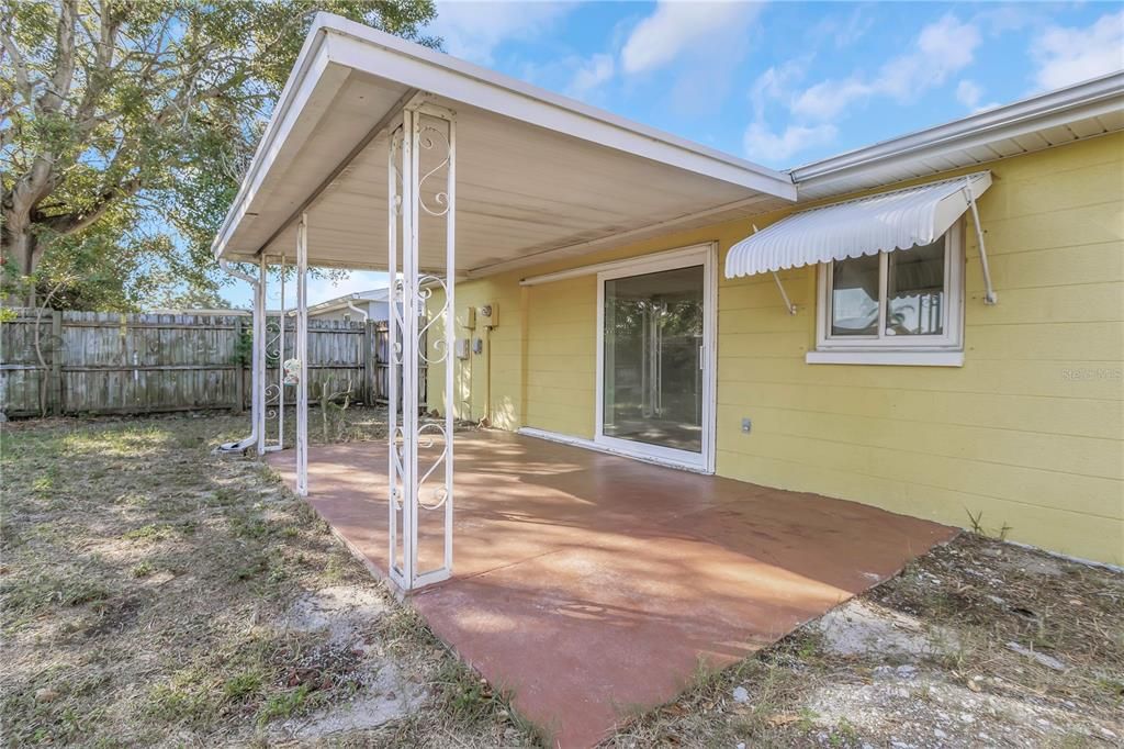 На продажу: $215,000 (3 спален, 1 ванн, 1176 Квадратных фут)