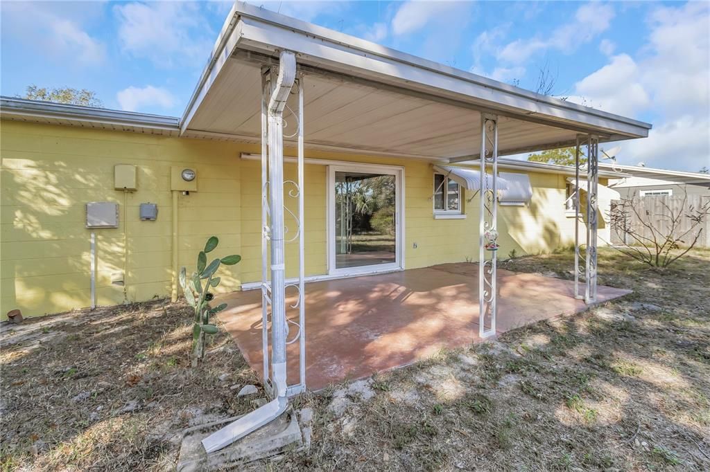 На продажу: $215,000 (3 спален, 1 ванн, 1176 Квадратных фут)