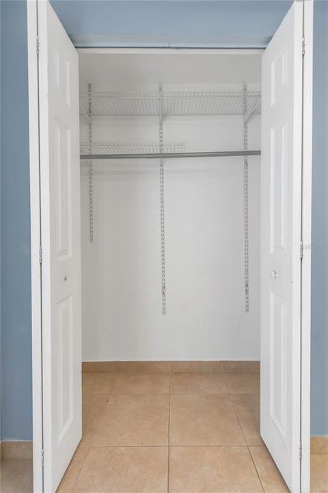 На продажу: $215,000 (3 спален, 1 ванн, 1176 Квадратных фут)