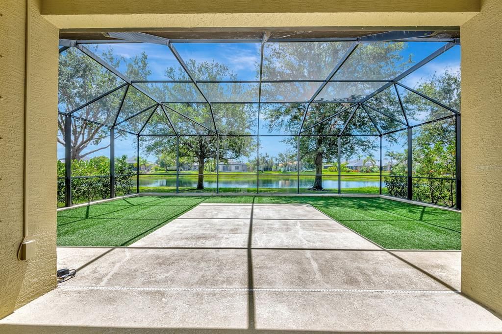 For Sale: $445,000 (3 beds, 2 baths, 1571 Square Feet)