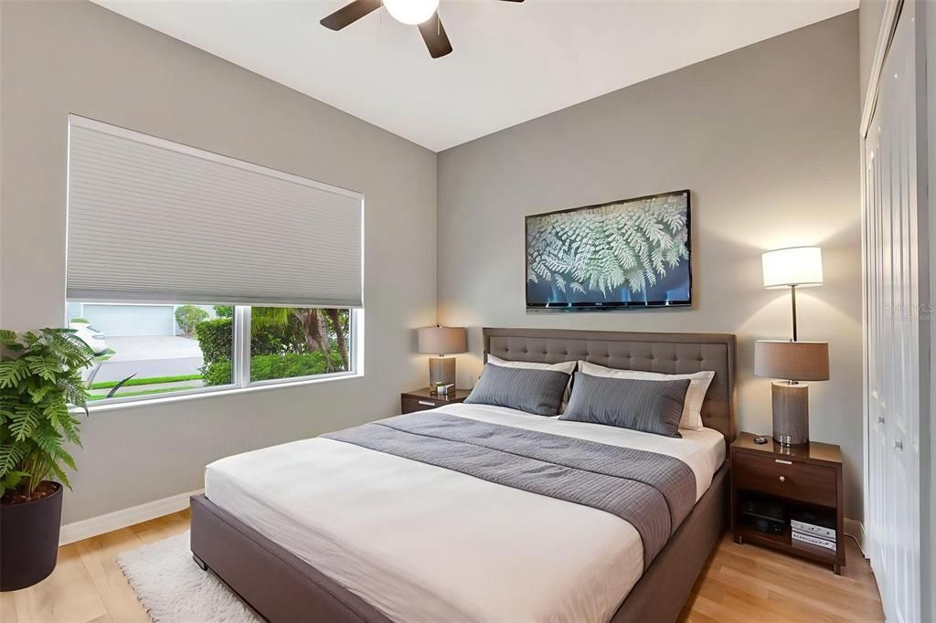 For Sale: $445,000 (3 beds, 2 baths, 1571 Square Feet)