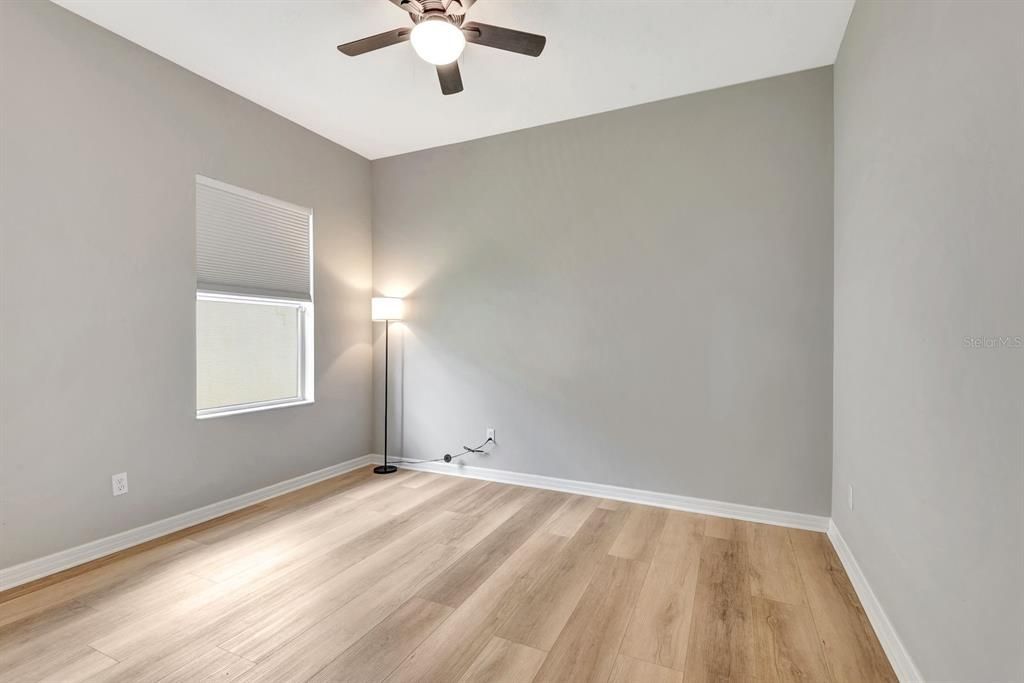 For Sale: $445,000 (3 beds, 2 baths, 1571 Square Feet)