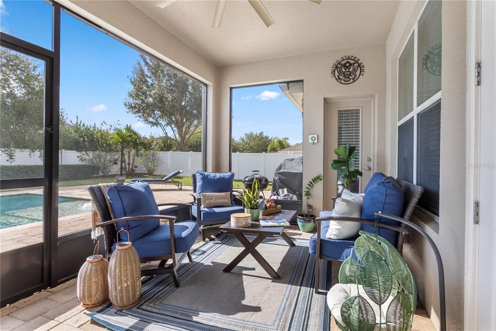 For Sale: $600,000 (4 beds, 2 baths, 2210 Square Feet)