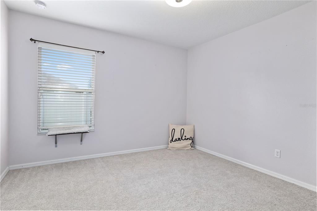 For Sale: $600,000 (4 beds, 2 baths, 2210 Square Feet)