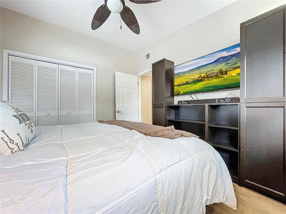 For Sale: $675,000 (2 beds, 2 baths, 1742 Square Feet)