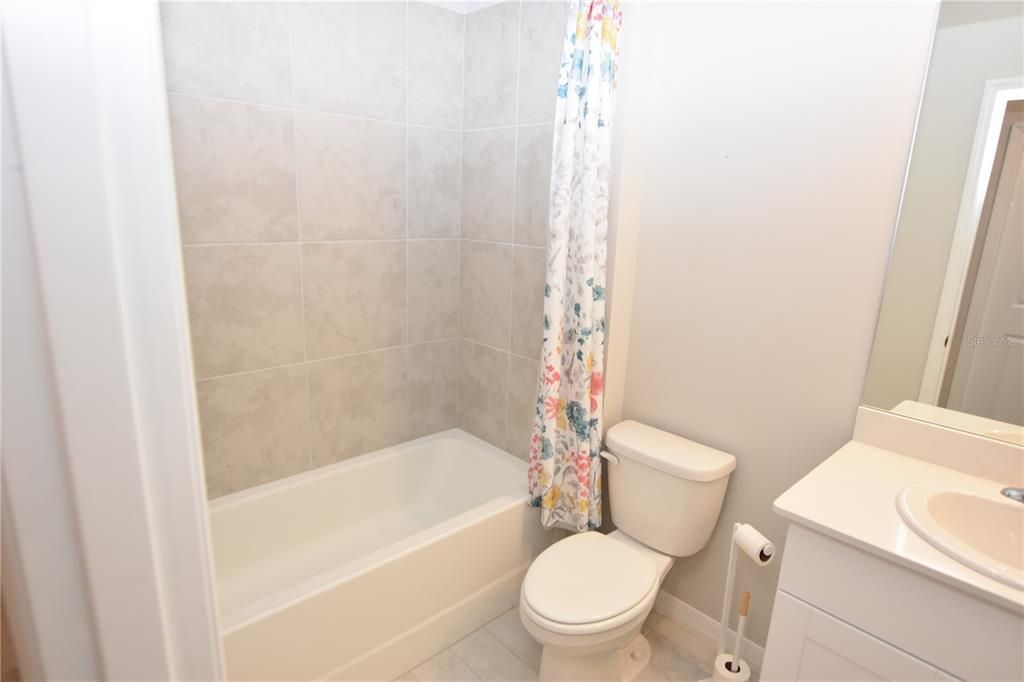 For Sale: $235,000 (2 beds, 2 baths, 1516 Square Feet)