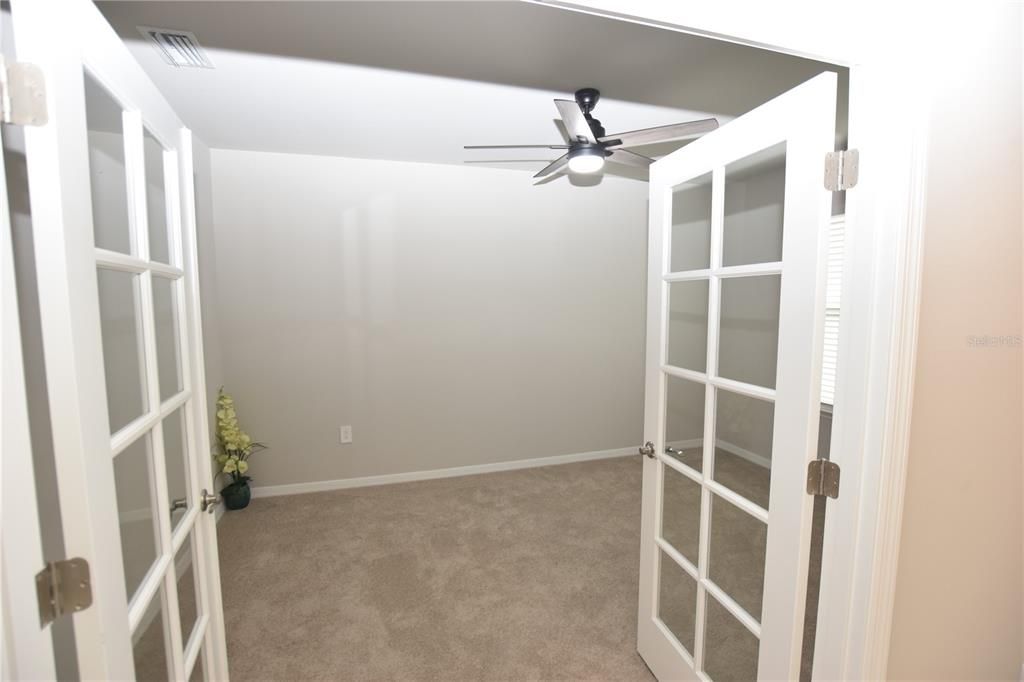 For Sale: $235,000 (2 beds, 2 baths, 1516 Square Feet)