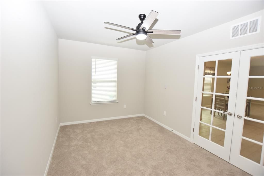 For Sale: $235,000 (2 beds, 2 baths, 1516 Square Feet)