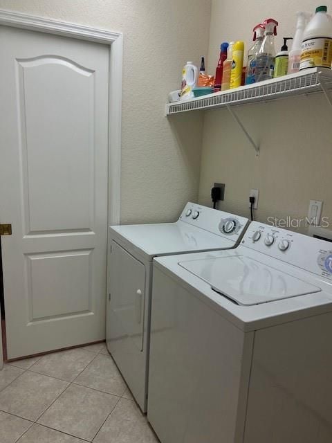 En Venta: $279,000 (2 camas, 2 baños, 1477 Pies cuadrados)