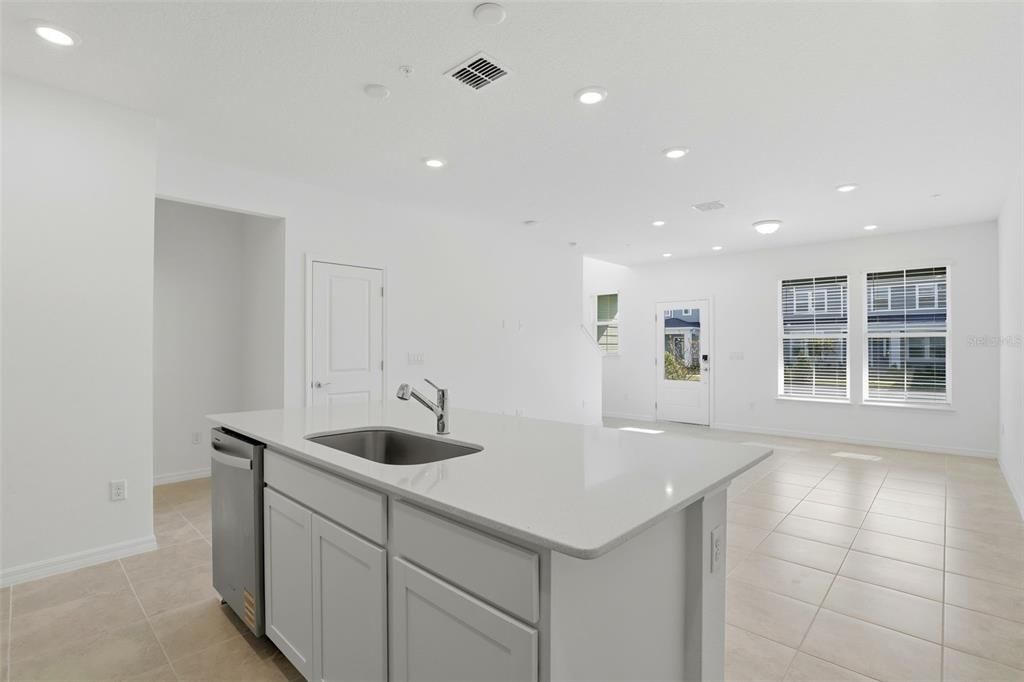 В аренду: $2,700 (3 спален, 2 ванн, 1508 Квадратных фут)