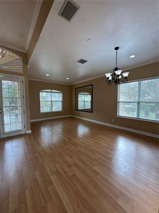 For Rent: $5,400 (3 beds, 2 baths, 2445 Square Feet)