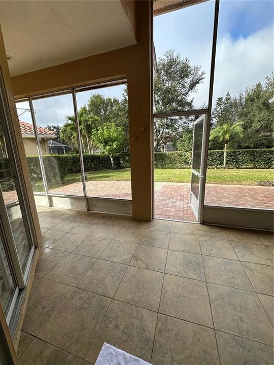 For Rent: $5,400 (3 beds, 2 baths, 2445 Square Feet)