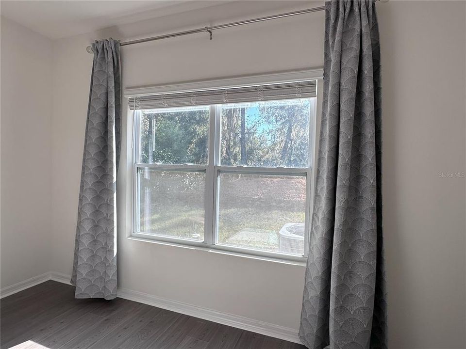 For Rent: $2,300 (3 beds, 2 baths, 1768 Square Feet)