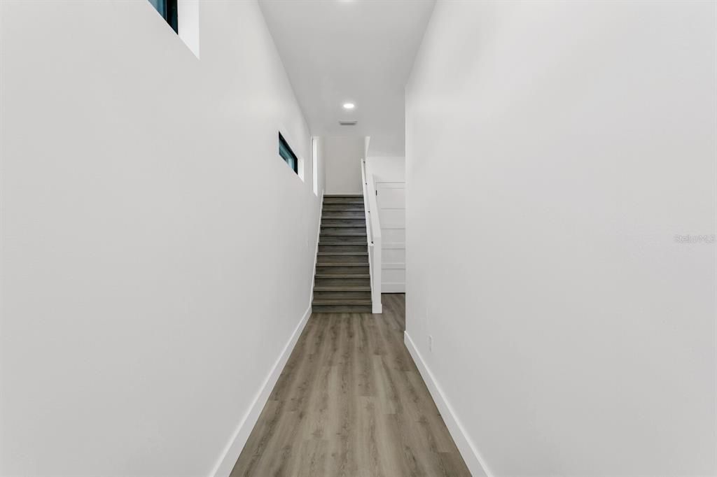 В аренду: $4,800 (4 спален, 4 ванн, 2287 Квадратных фут)